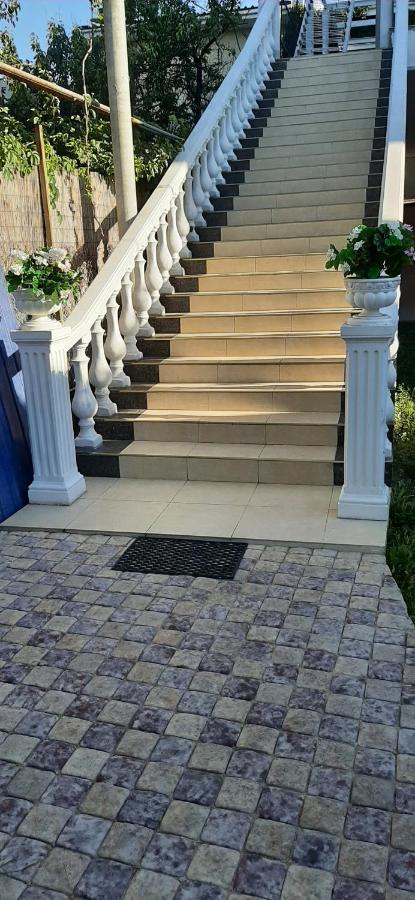 Аппартаменты С Балконом Apartamento Odesa Exterior foto